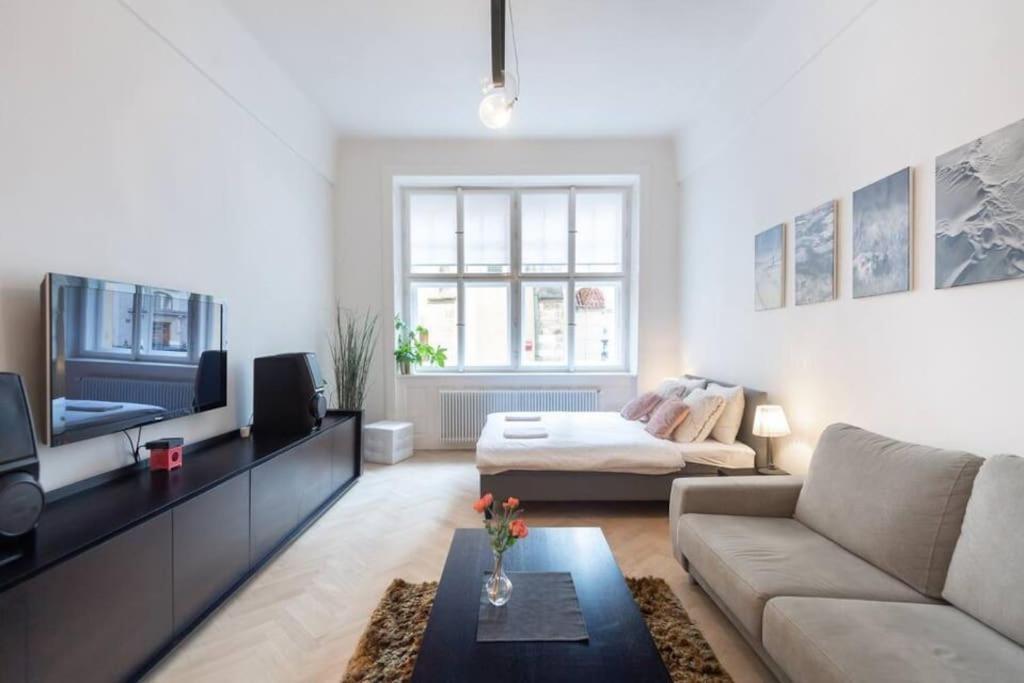 Luxury Apartment On Old Town Square 프라하 외부 사진